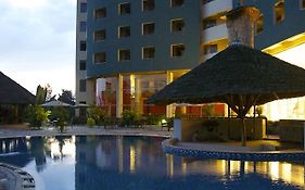 Nega Bonger Hotel 4*